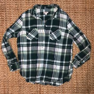 ‼️4 for $15‼️ Flannel pullover